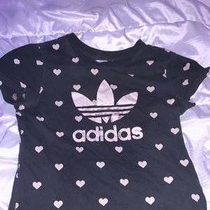 Adidas top☀️🧚🌸